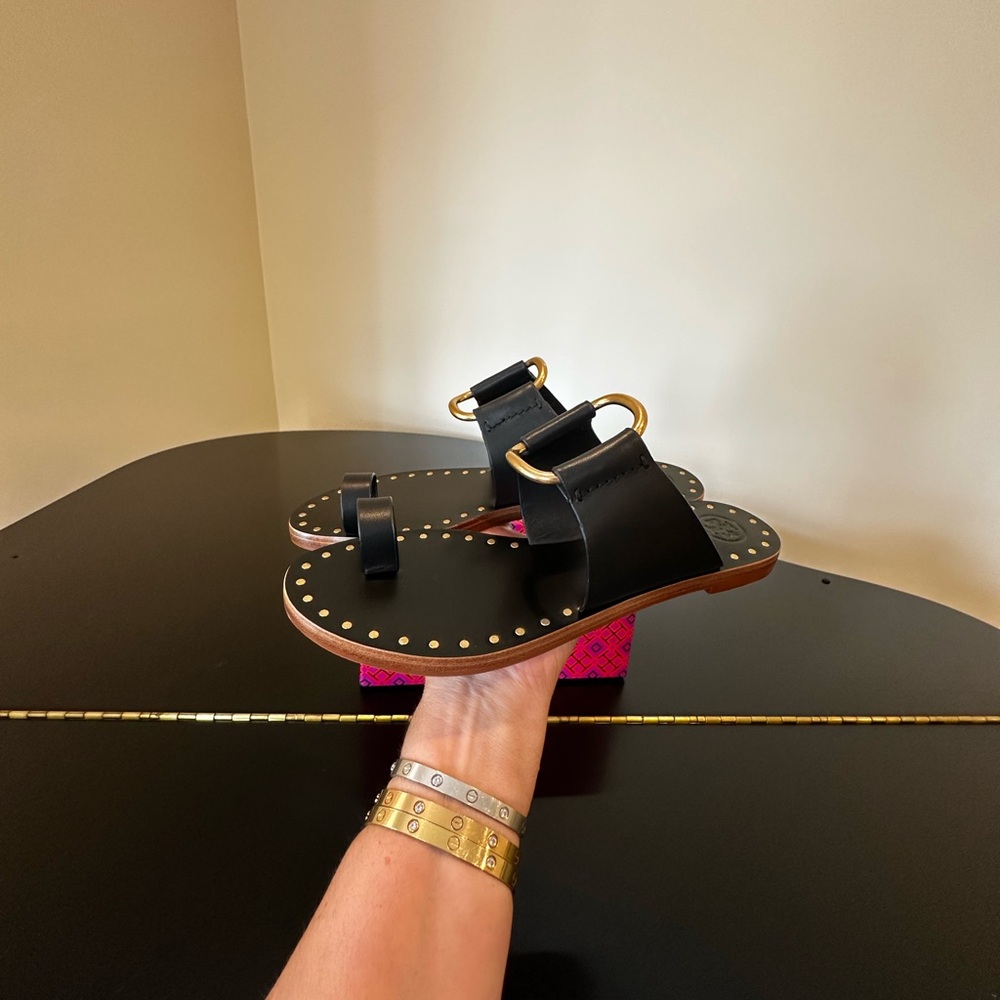 TORY BURCH NWT AUTHENTIC MINIMALIST LUXURY RESORT SUMMER RAVELLO STUDDED SANDAL - Picture 15 of 17